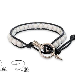 Black and White Beaded Bracelet